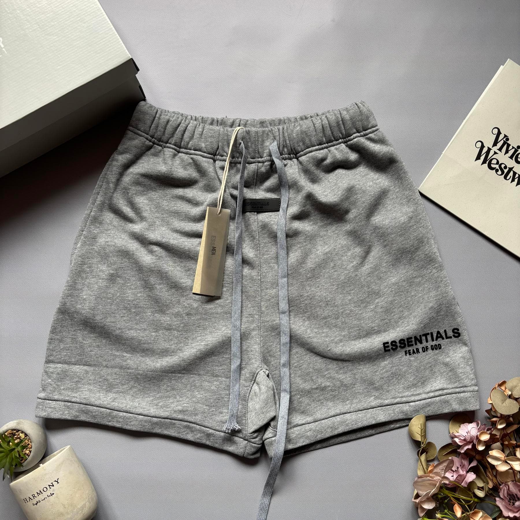 Essentials Shorts Grey