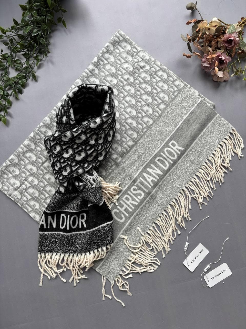 Dior Scarf, photo 2