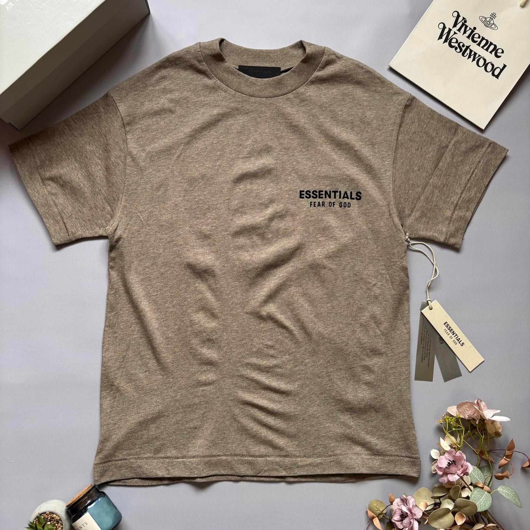 Essentials T-shirt Light