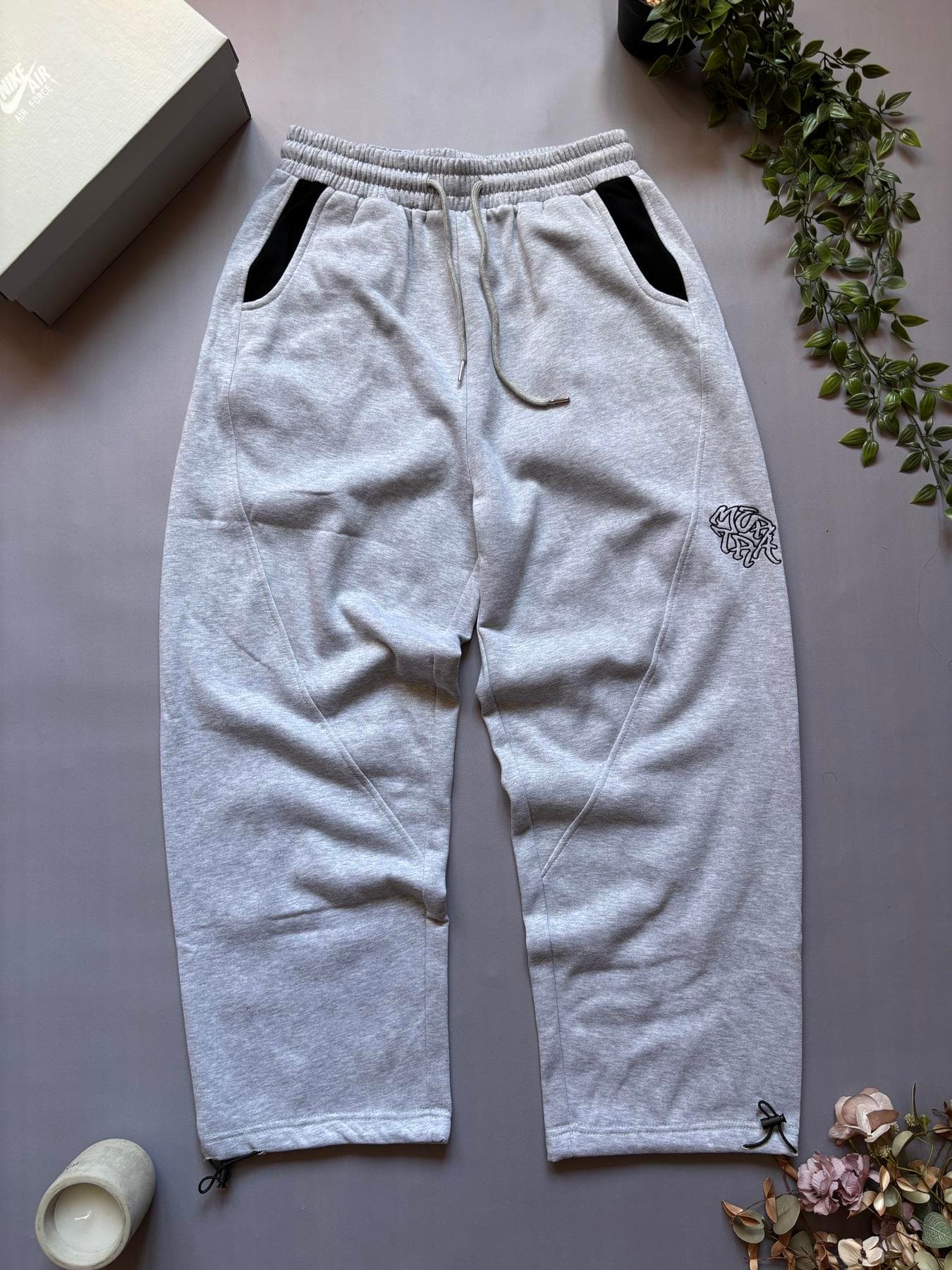Mertra Pants Grey