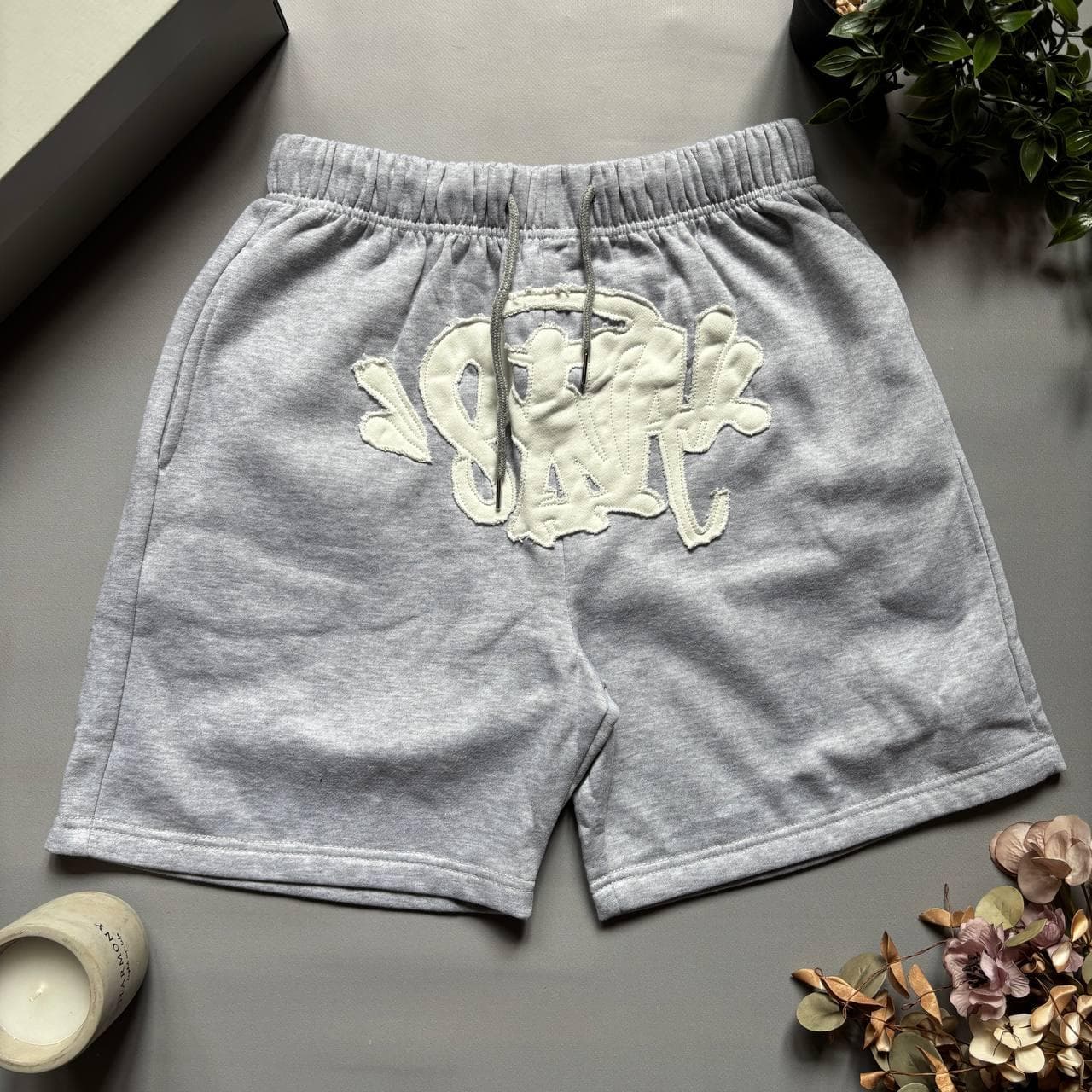 SYNA Shorts New Grey