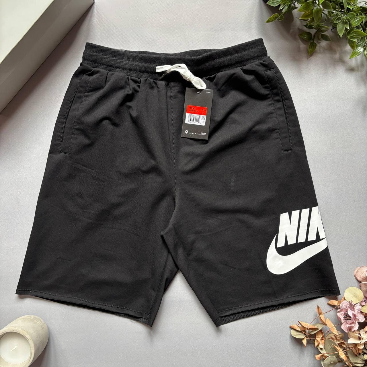 Nike Big Logo Shorts Black